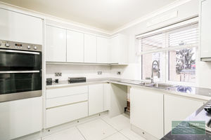 Photo 19- click for photo gallery